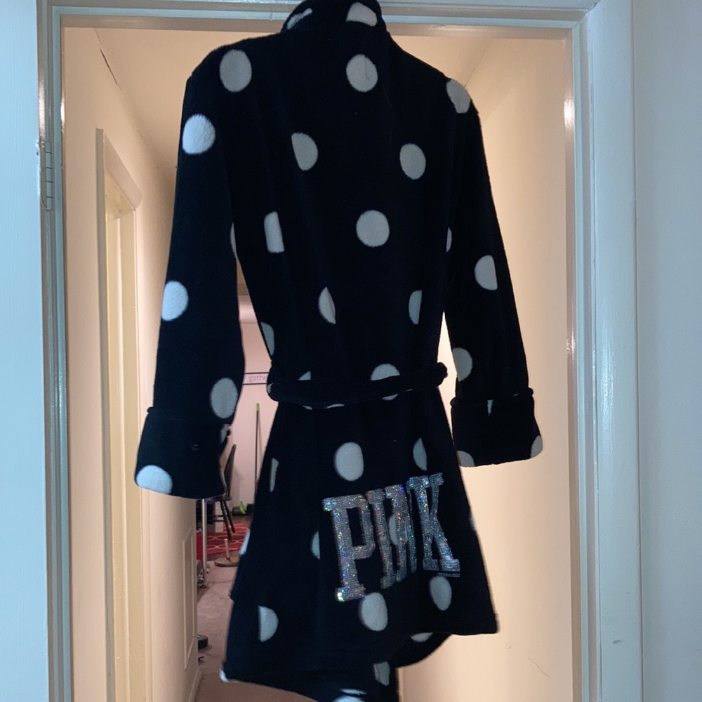 PINK VICTORIA’S SECRET SEQUIN POLKA DOT ROBE